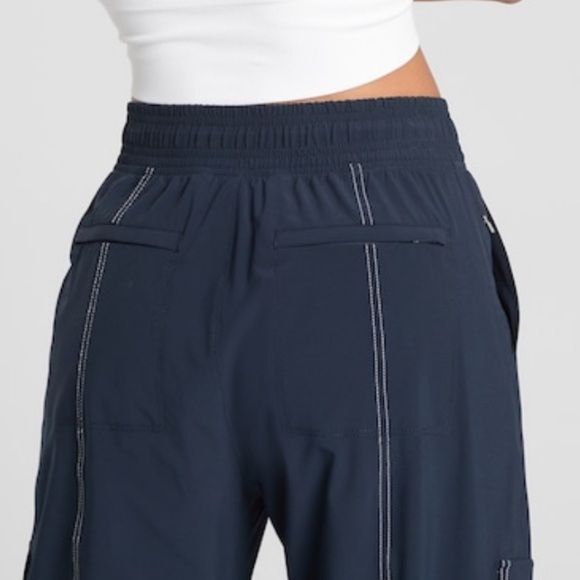 NWOT Athleta Chelsea Utility Jogger navy blue - Picture 3 of 12